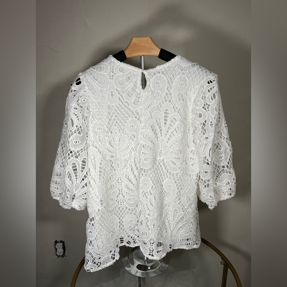 Joh white lace blouse - Picture 3 of 5